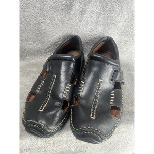 HS Trask Leather Shoes - Men’s 10.5 - Black - Closed Toe Sandals  Made in Brazil